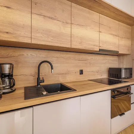 Apartament Promenada - Fredry 2 *